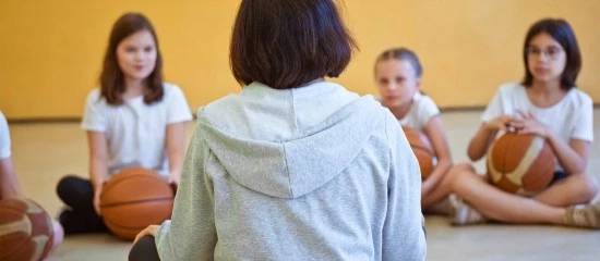 Sport : obligation de donner des consignes de sécurité aux participants d’une compétition