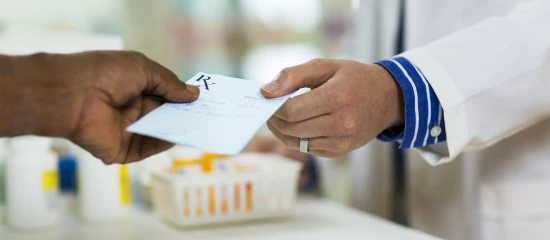 Pharmaciens : des nouveautés pour vérifier et signaler une fausse ordonnance