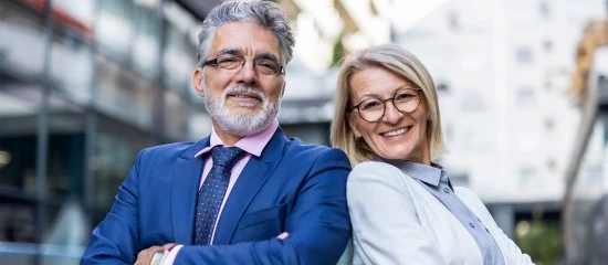 Les comportements des femmes et des hommes sous la loupe de l’AMF