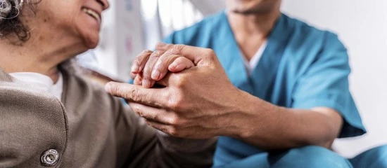 Médico-social : missions des infirmiers coordonnateurs en Ehpad