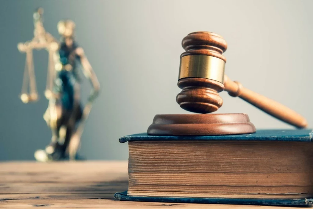 Commissaires de justice : une procédure simplifiée de recouvrement des créances commerciales