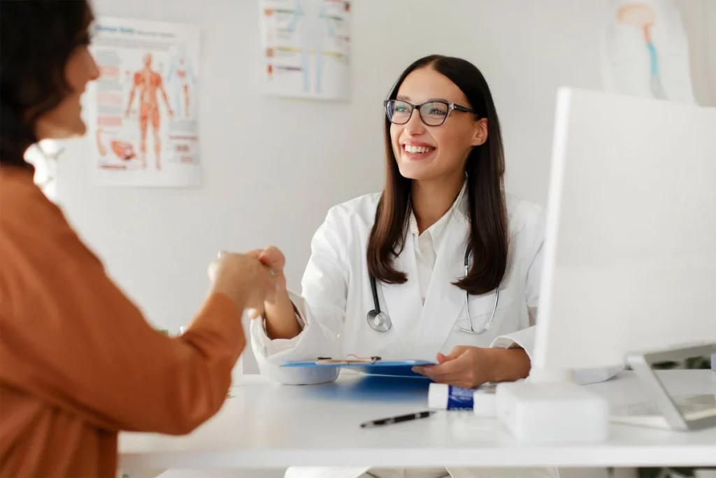 Médecins : hausse des installations de généralistes en 2025