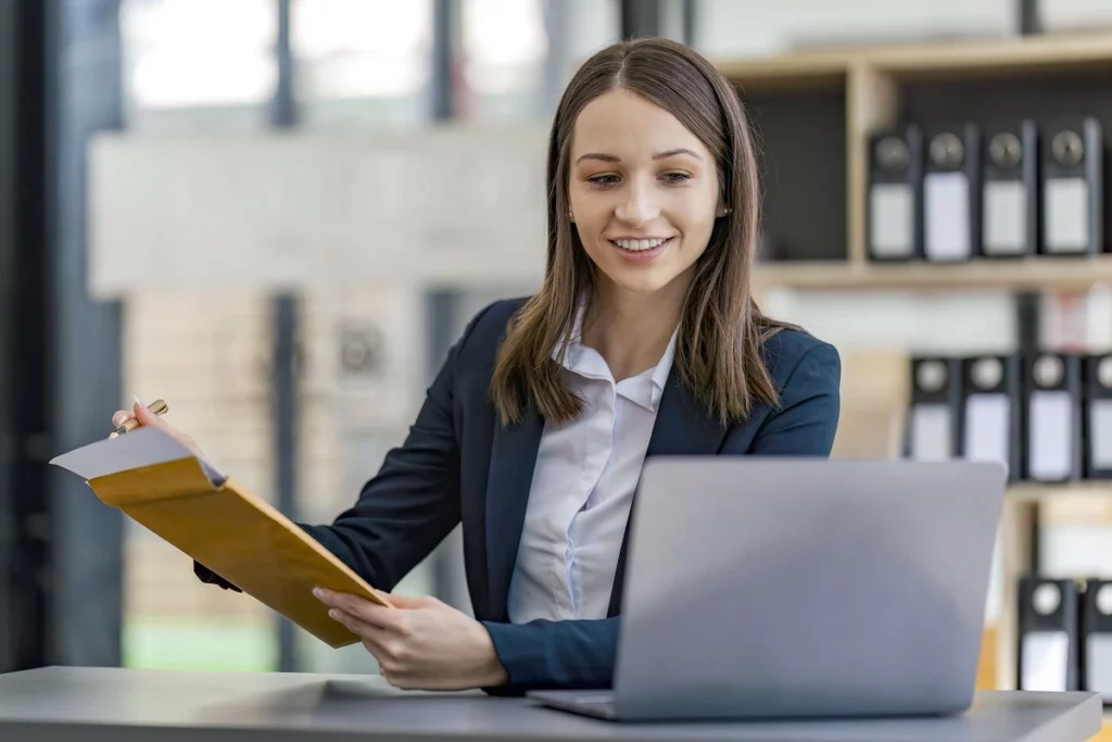 Notaires : Mistral AI et Scaleway au service de la profession